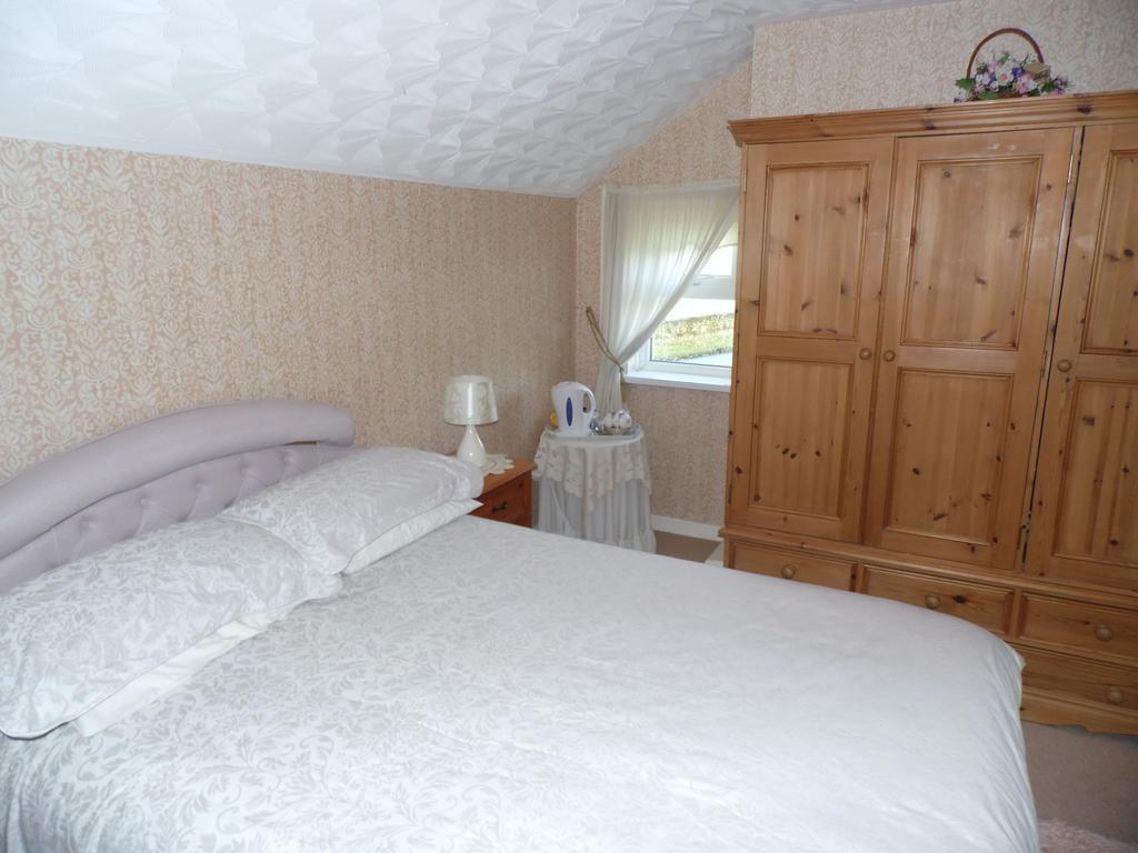 Lisnagalt Lodge Колрейн Номер фото