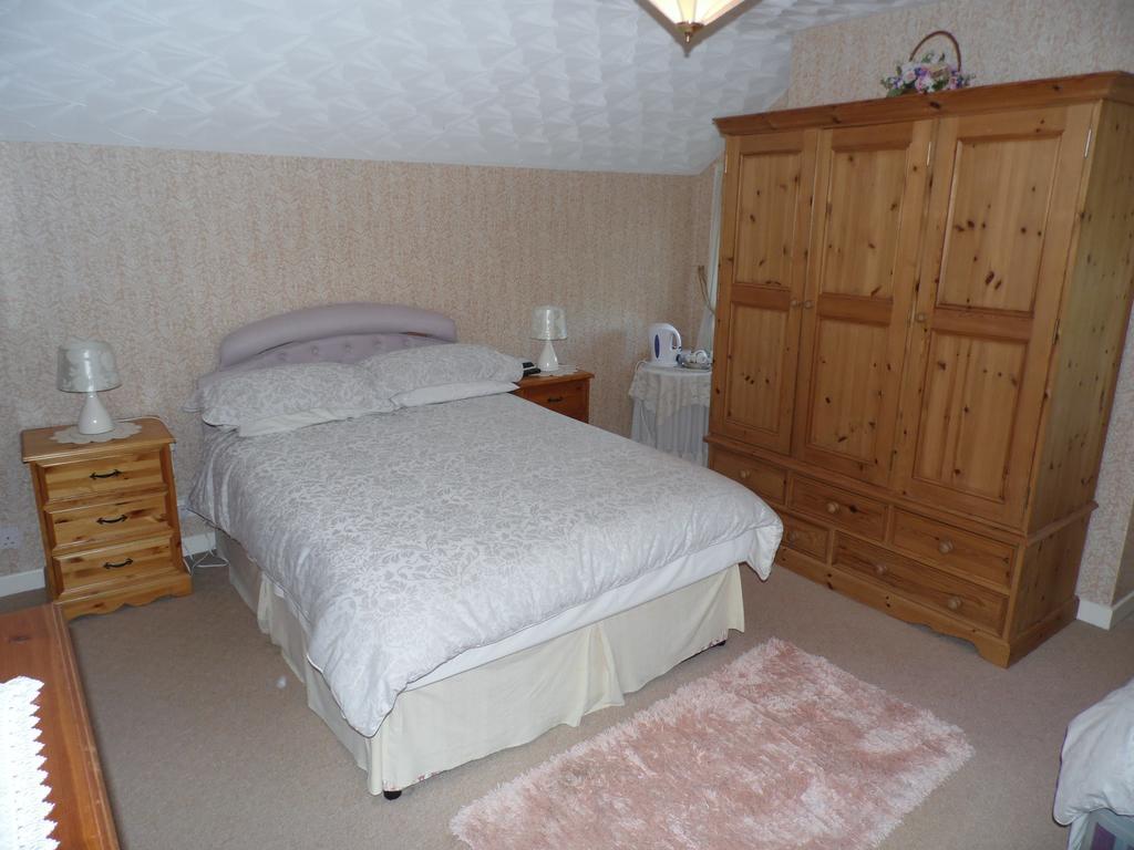 Lisnagalt Lodge Колрейн Номер фото